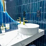 Palais Royal - Chez Lucas * باريس