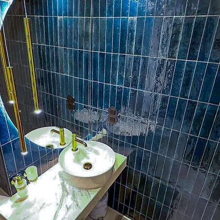 Palais Royal - Chez Lucas Daire