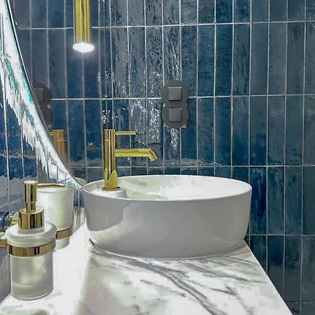 Palais Royal - Chez Lucas Daire *